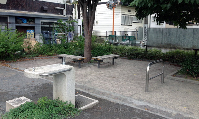 生田２丁目公園